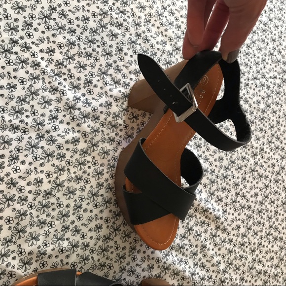 Platform Sandler’s - Picture 2 of 3